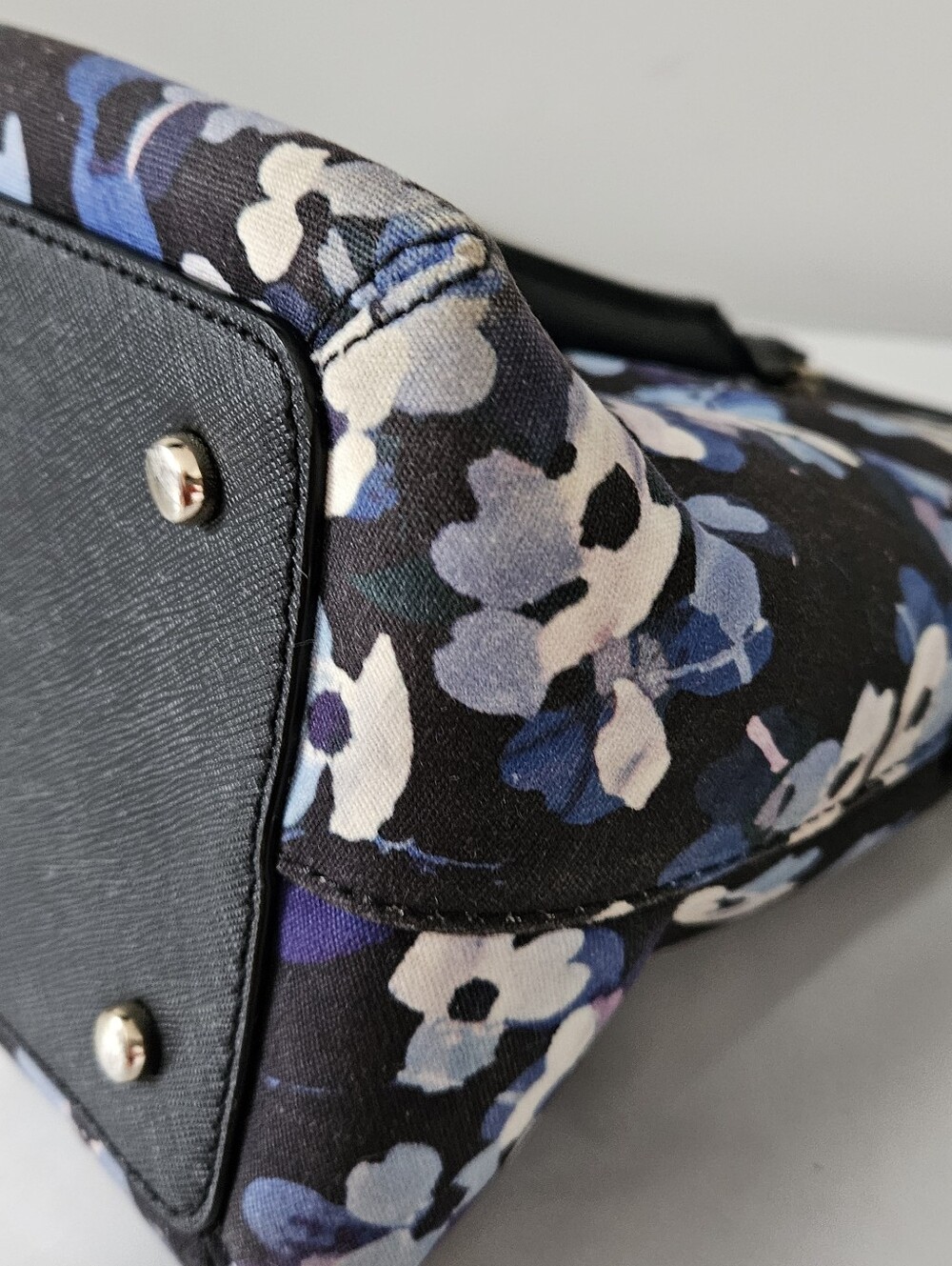 Kate Spade New York Cameron Street Blue Floral Margot Satchel (EUC) - Picture 11 of 16